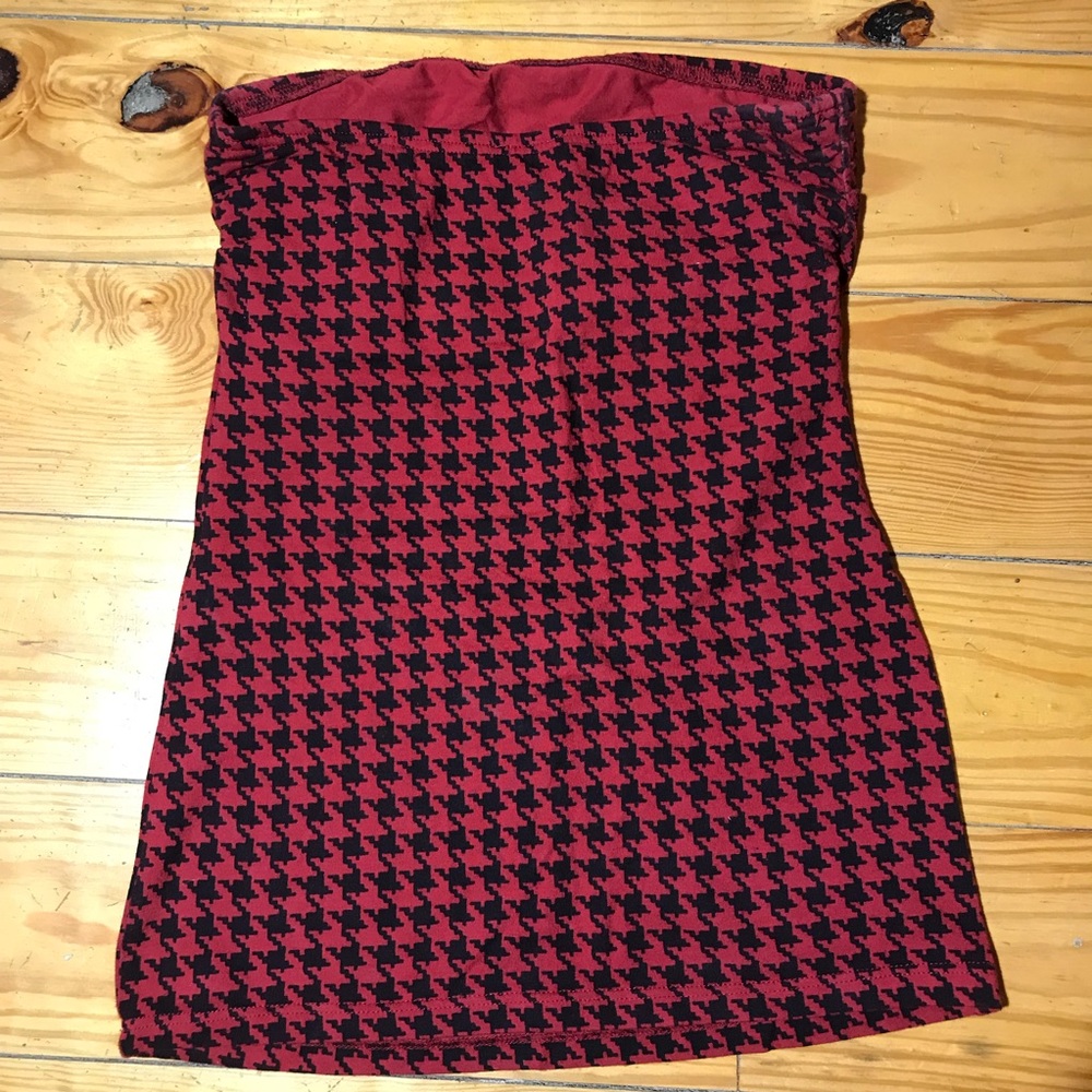 Cute red/black tube top